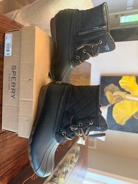 Sperry Black Quilted Waterproof Duck Boots